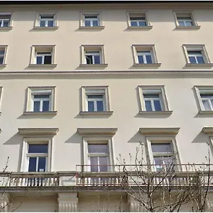 B3 Apartamento Budapest